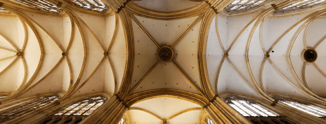 Gewölbe im Regensburger Dom by Florian Monheim