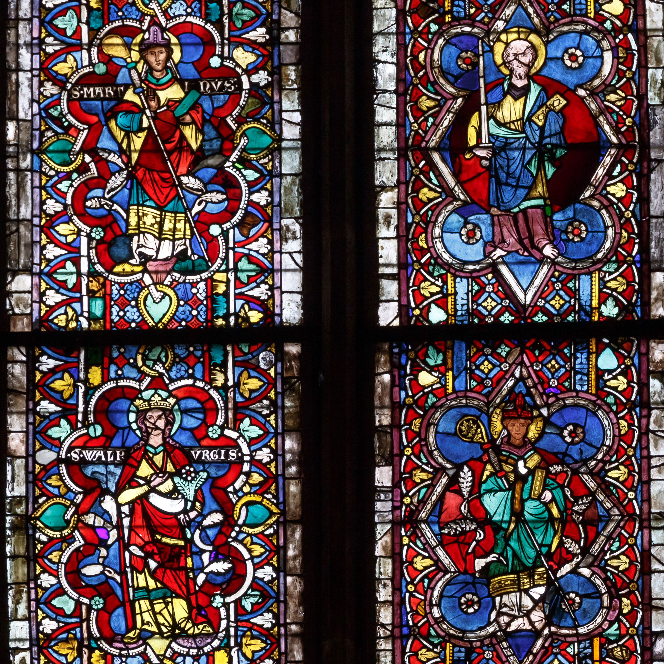 Der hl. Martin, der Apostel Paulus, die hl. Walburga und der hl. Willibald, aus dem Mittelfenster I des Hauptchors (untere Reihe), um 1313